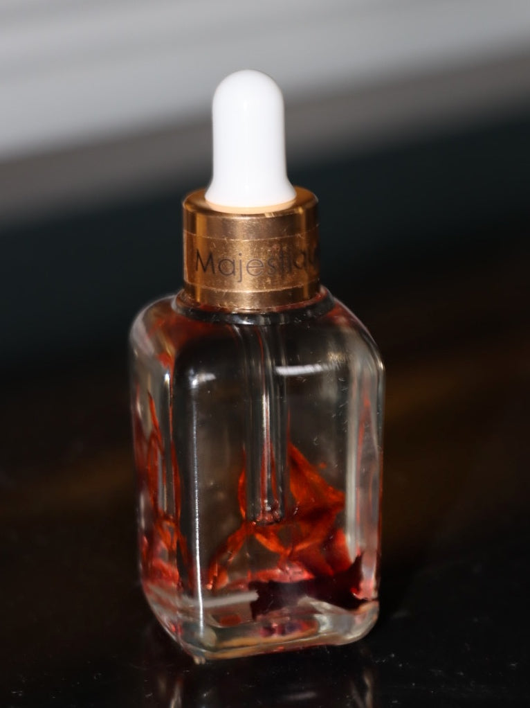 Majestique, Royal Self-esteem: Exude the Inner Power. Eliminate self-doubt. Activate Royal energy