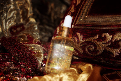 Aphrodite Parfum: Art of Self-adoration. Heal body image. Activate Magnetic Field