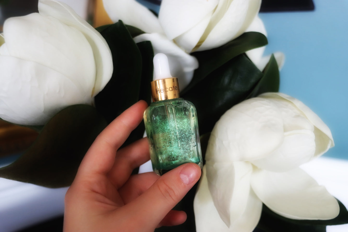 Hecate Parfum: Awaken your gifts. Sharpen your intuition. Heal the witch wound.