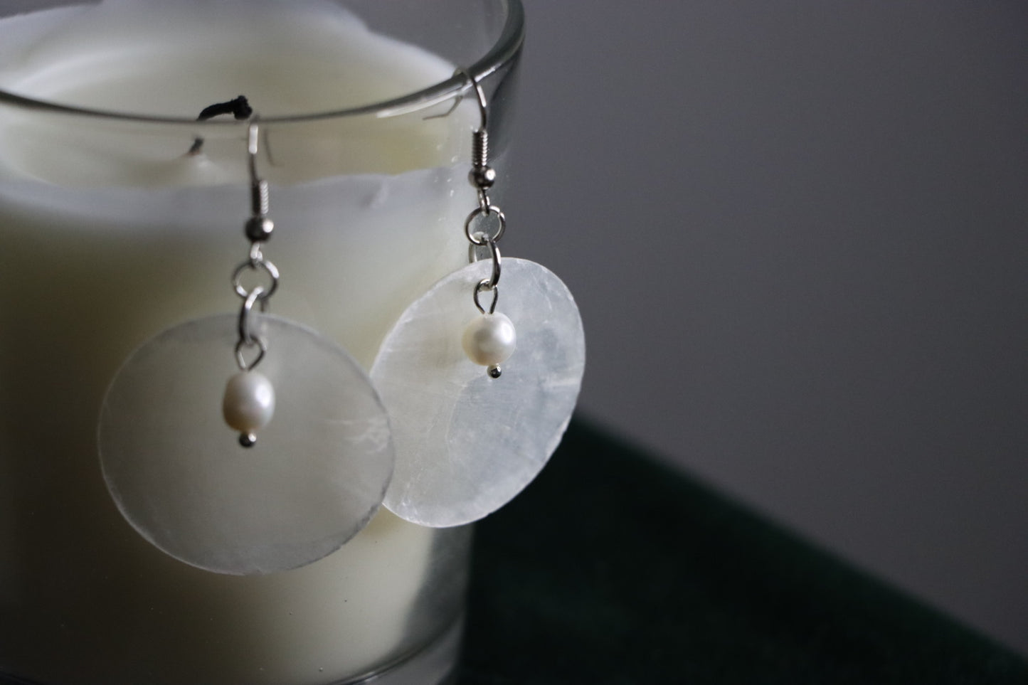 Venus Pearl Earrings