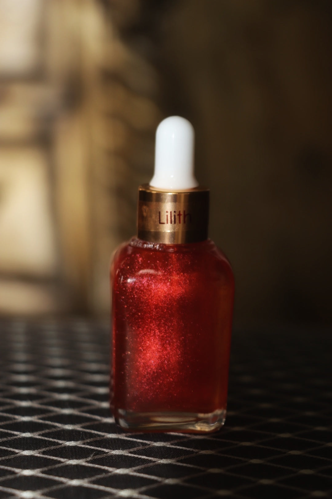 Lilith Parfum: Choose the Wild Side. Liberate inner seductress. Enforce boundaries.