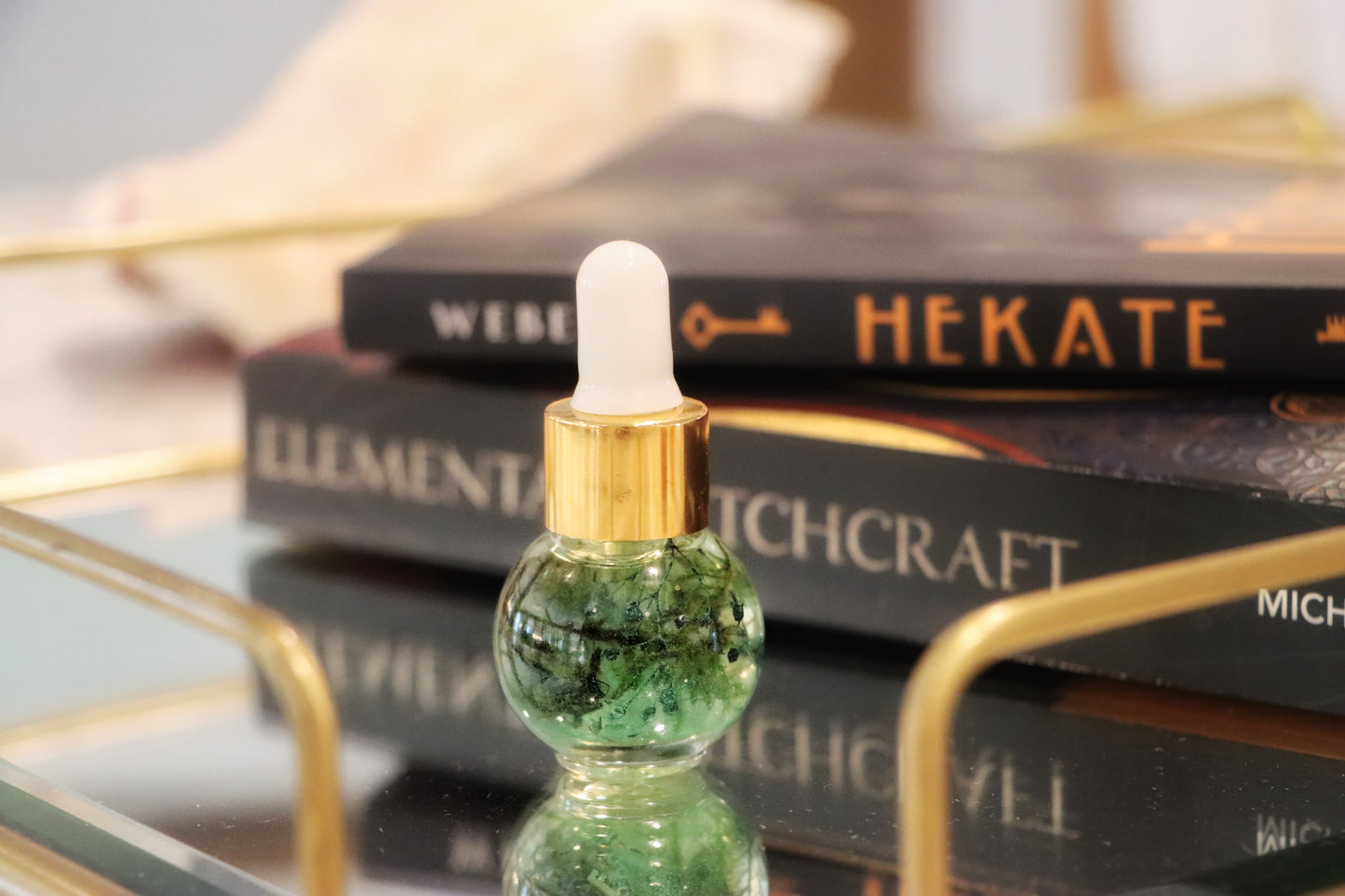 Hecate’s Embrace Perfume Elixir